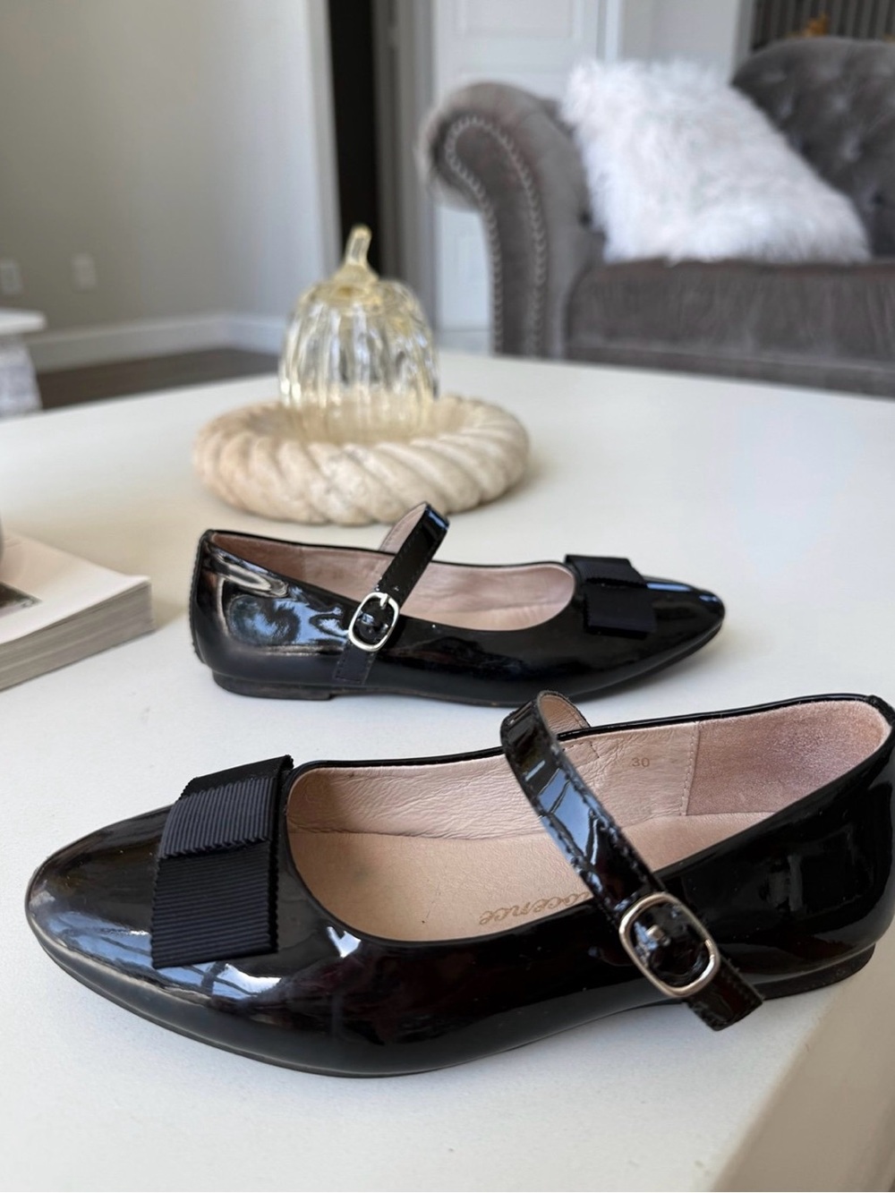 Patent Leather Mary Jane Flats with Bow by Age of Innocence. Size 12.5 (30).